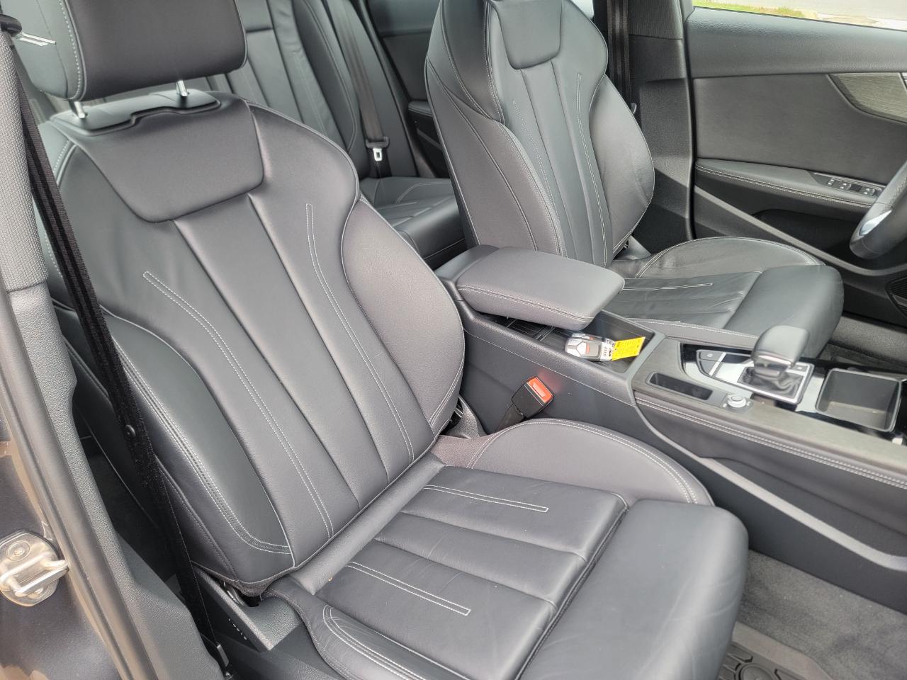 Audi A4 Sedan S line Premium Plus 45 TFSI quattro 2021