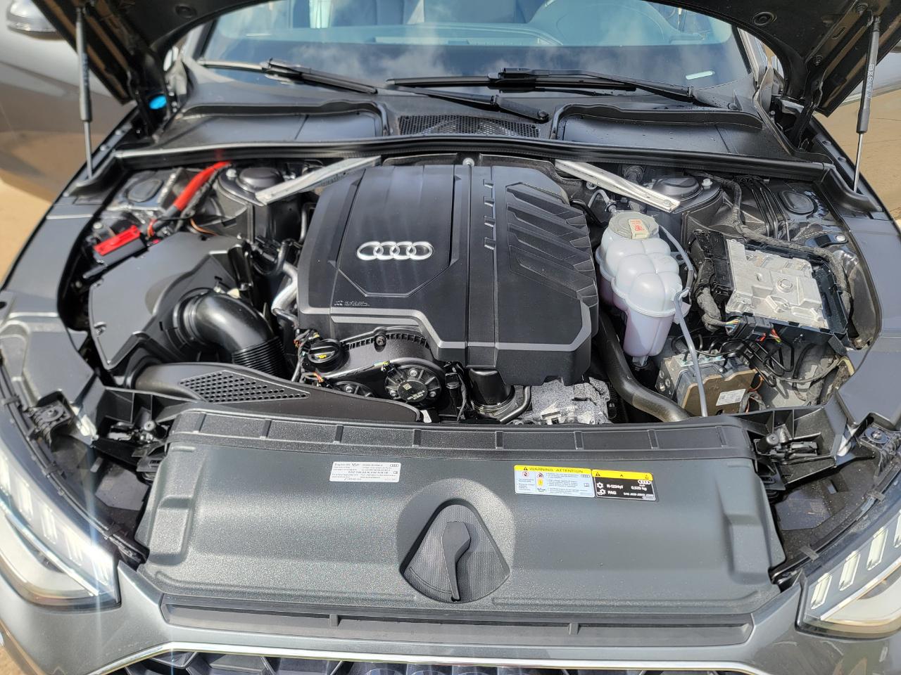 Audi A4 Sedan S line Premium Plus 45 TFSI quattro 2021