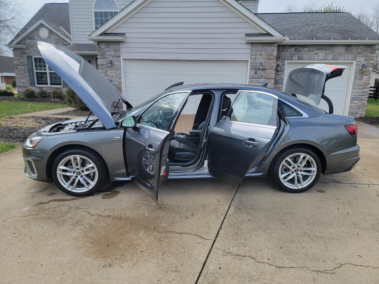 Audi A4 Sedan S line Premium Plus 45 TFSI quattro 2021