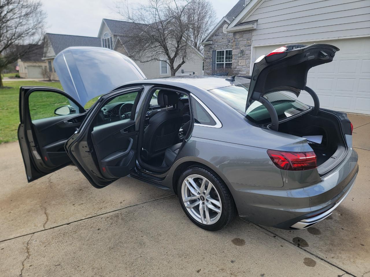 Audi A4 Sedan S line Premium Plus 45 TFSI quattro 2021