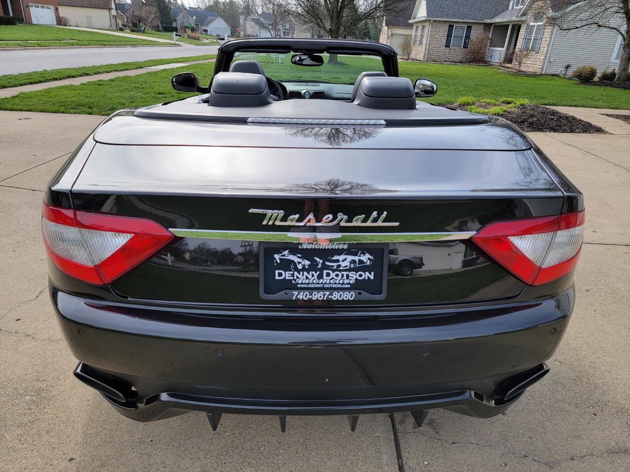 Maserati GranTurismo Convertible 2dr Conv GranTurismo Sport 2012