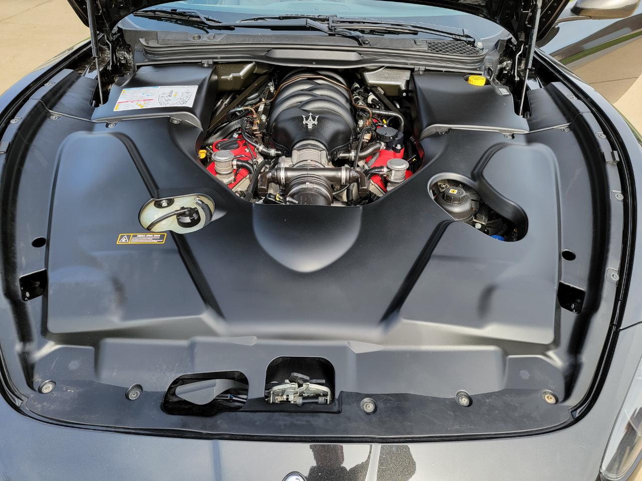 Maserati GranTurismo Convertible 2dr Conv GranTurismo Sport 2012