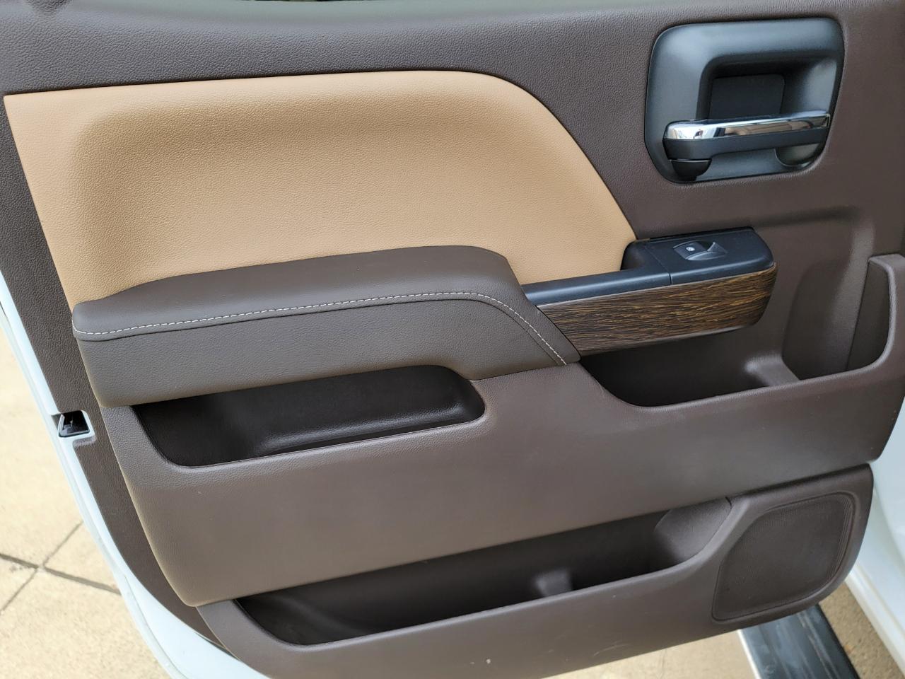 GMC Sierra 1500 4WD Crew Cab 143.5" Denali 2018
