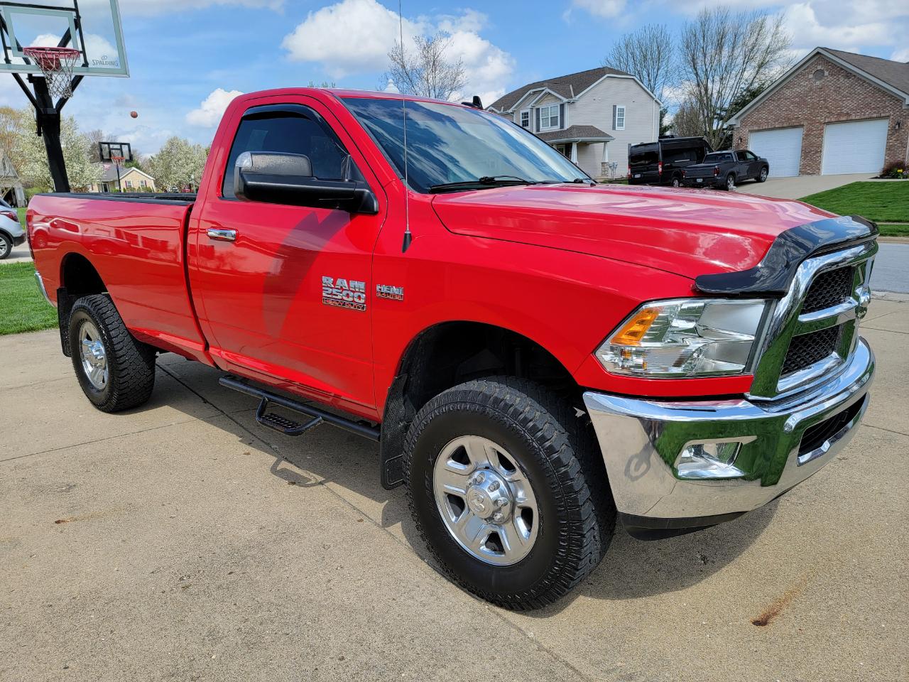 RAM 2500 4WD Reg Cab 140.5" SLT 2015