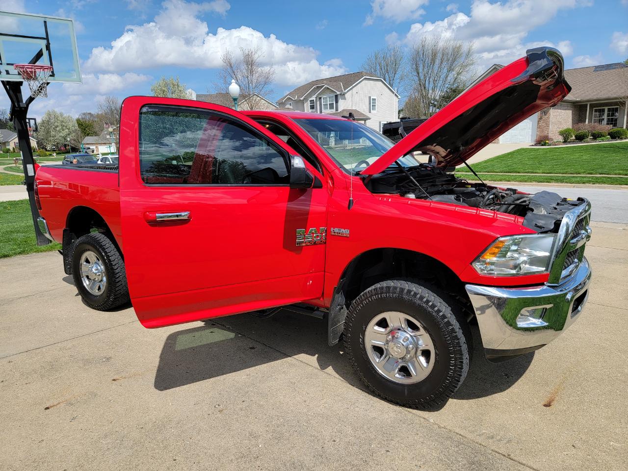 RAM 2500 4WD Reg Cab 140.5" SLT 2015