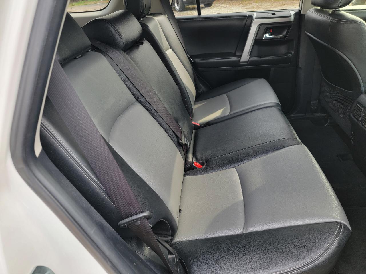 Toyota 4Runner 4WD 4dr V6 Trail Premium (Natl) 2015