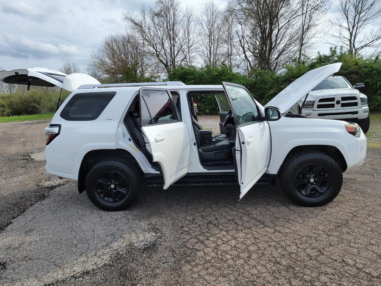 Toyota 4Runner 4WD 4dr V6 Trail Premium (Natl) 2015