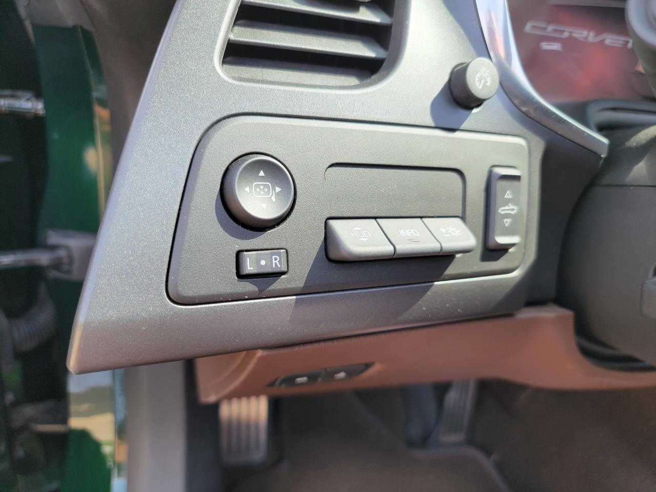 Chevrolet Corvette Stingray 2dr Z51 Conv w/3LT 2014