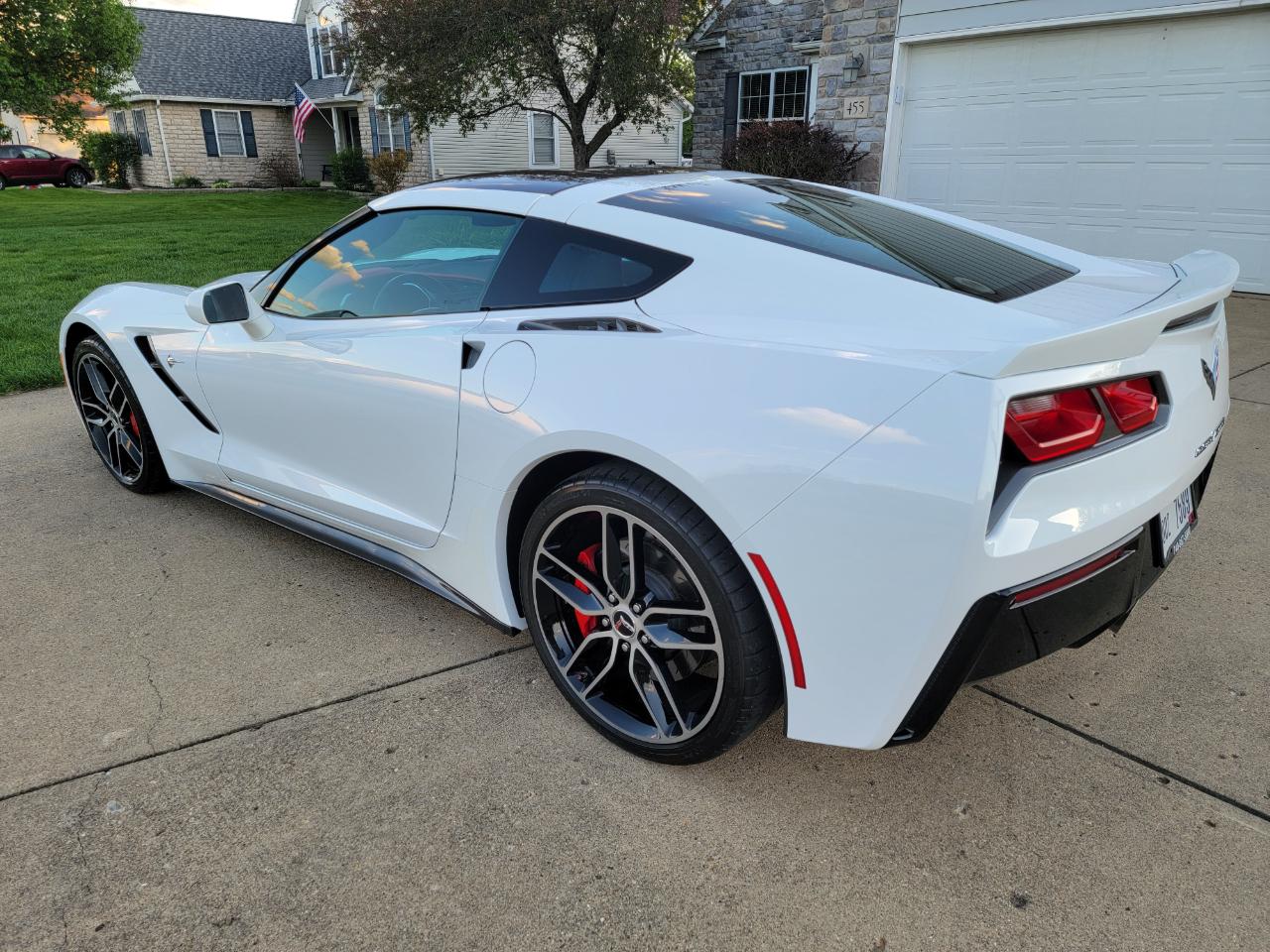 Chevrolet Corvette 2dr Stingray Z51 Cpe w/3LT 2015