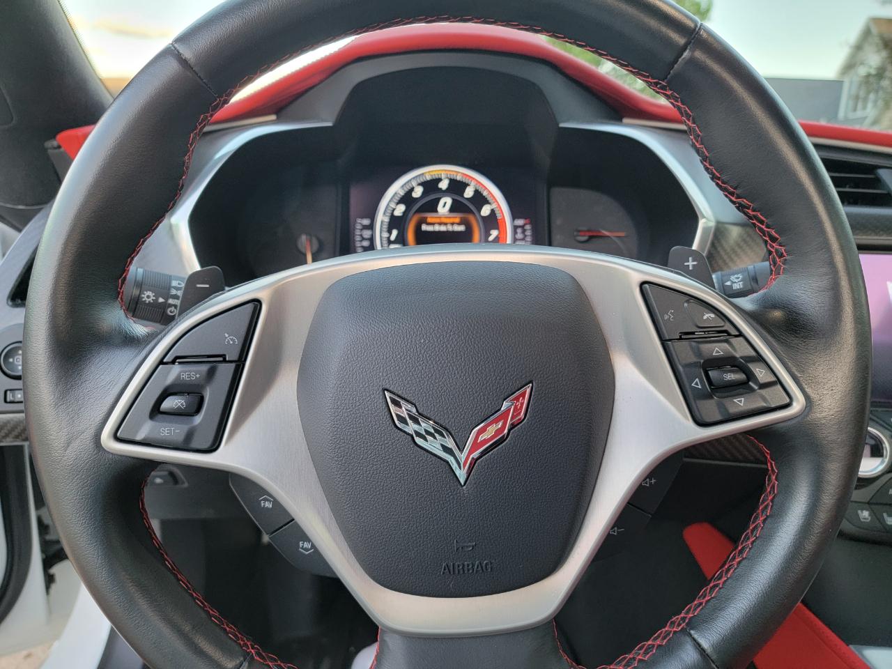 Chevrolet Corvette 2dr Stingray Z51 Cpe w/3LT 2015