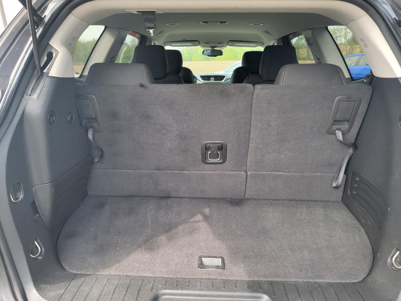 Chevrolet Traverse AWD 4dr LT w/2LT 2017