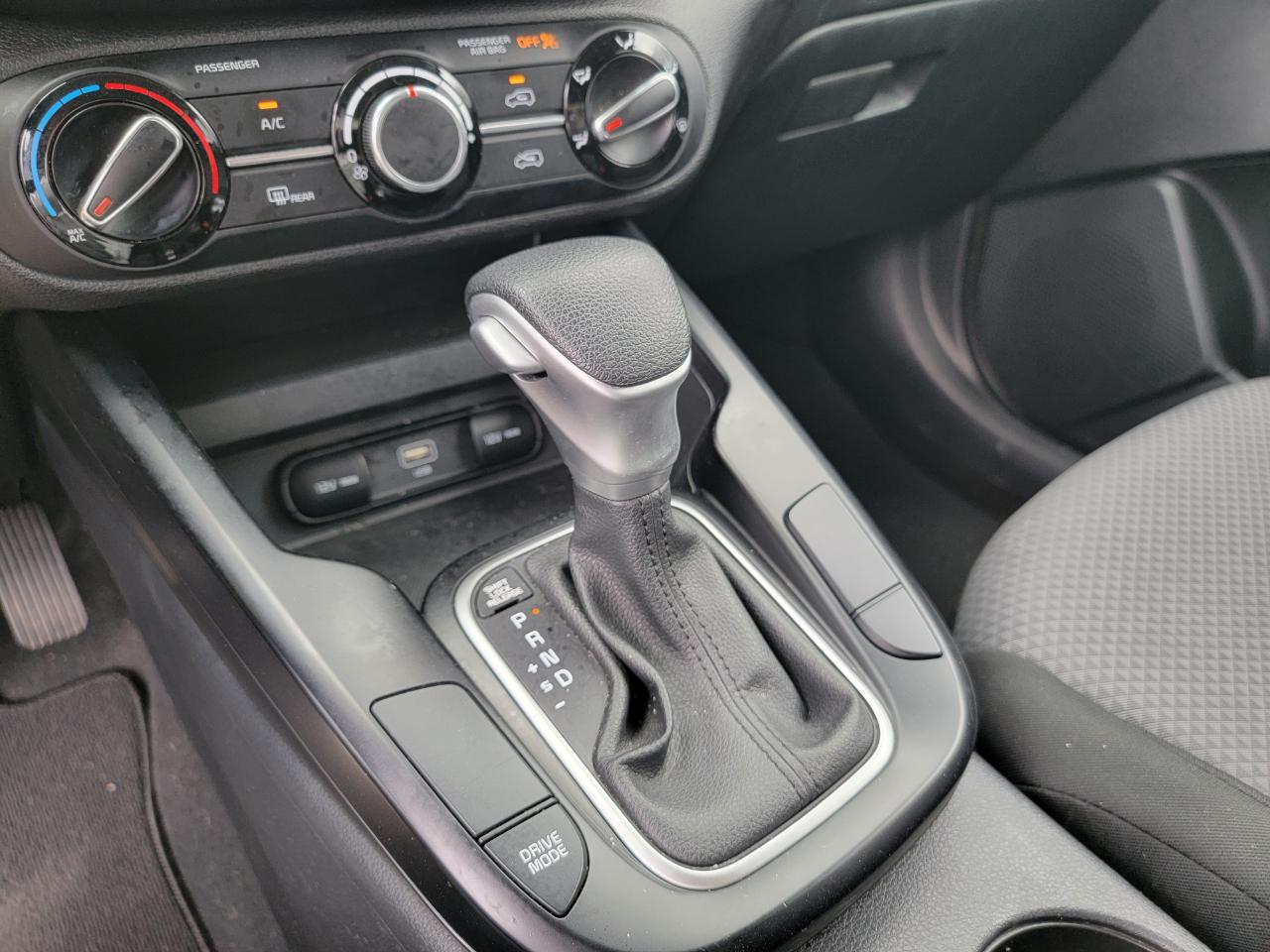 Kia Soul LX IVT 2024