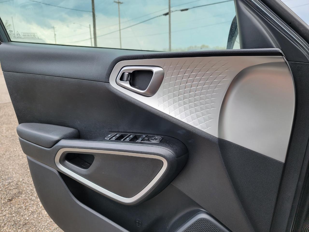 Kia Soul LX IVT 2024