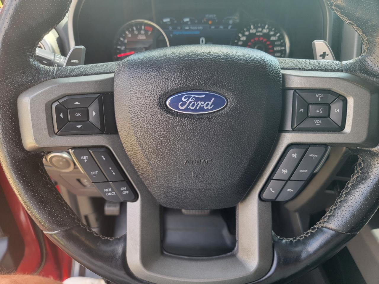 Ford F-150 Raptor 4WD SuperCrew 5.5' Box 2017