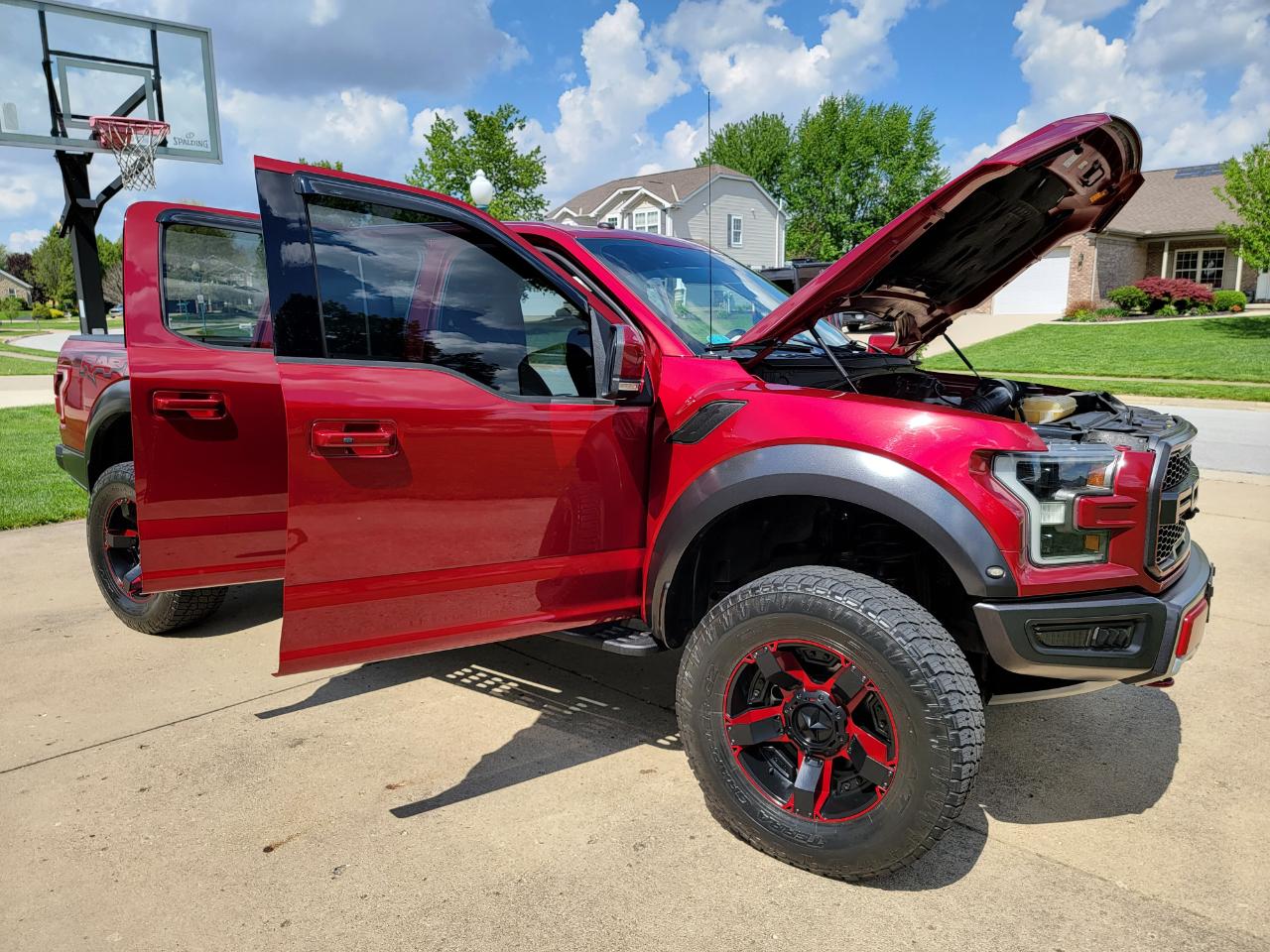 Ford F-150 Raptor 4WD SuperCrew 5.5' Box 2017