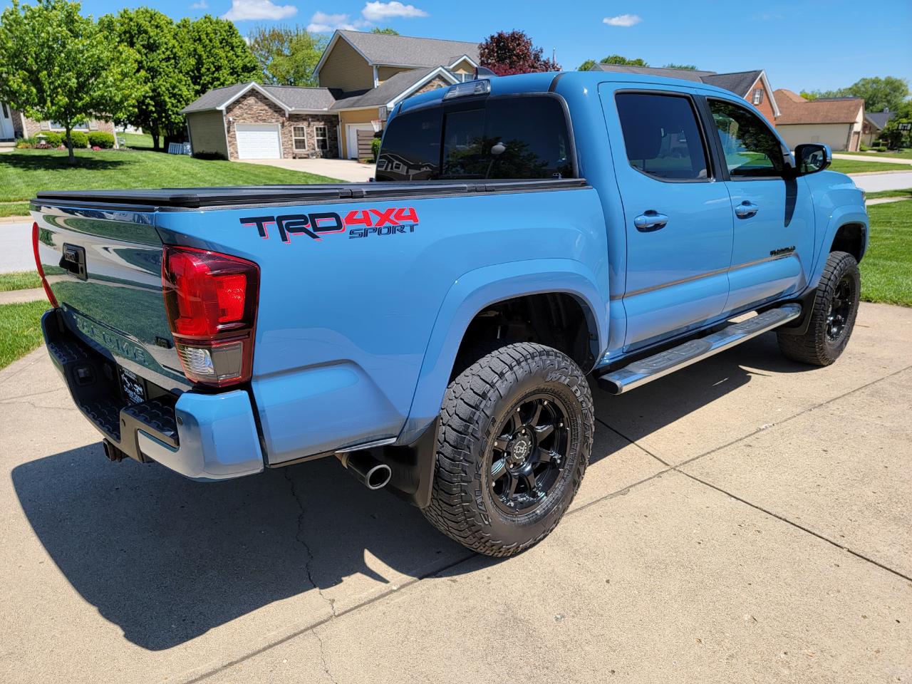 Toyota Tacoma 4WD TRD Sport Double Cab 5' Bed V6 AT (Natl) 2019