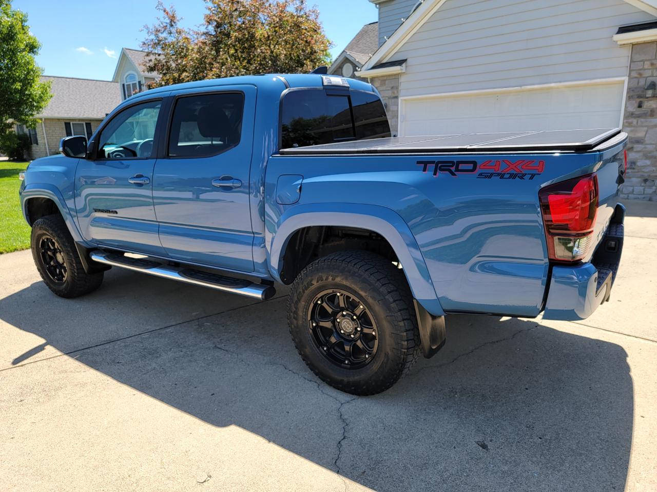 Toyota Tacoma 4WD TRD Sport Double Cab 5' Bed V6 AT (Natl) 2019
