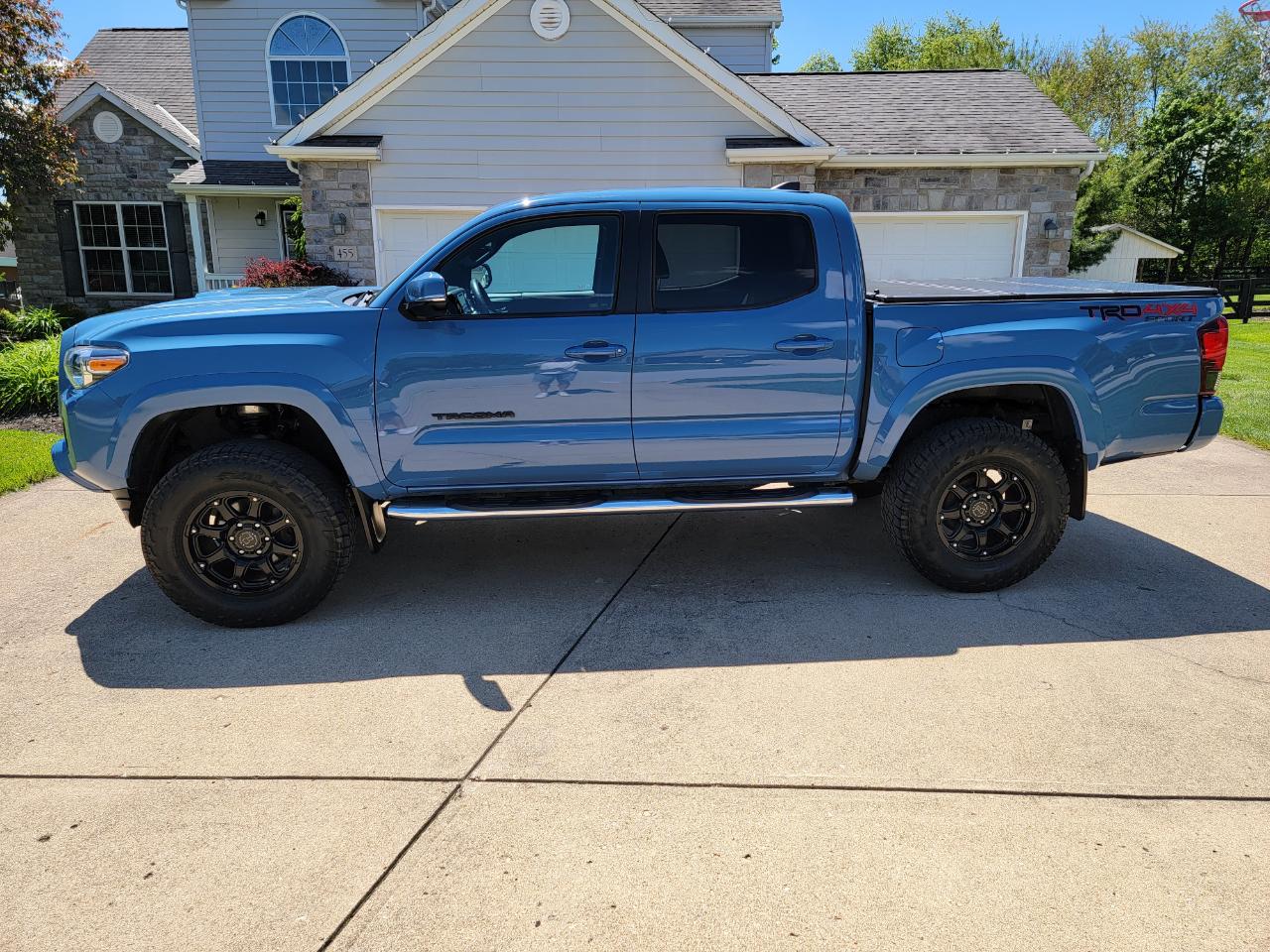 Toyota Tacoma 4WD TRD Sport Double Cab 5' Bed V6 AT (Natl) 2019