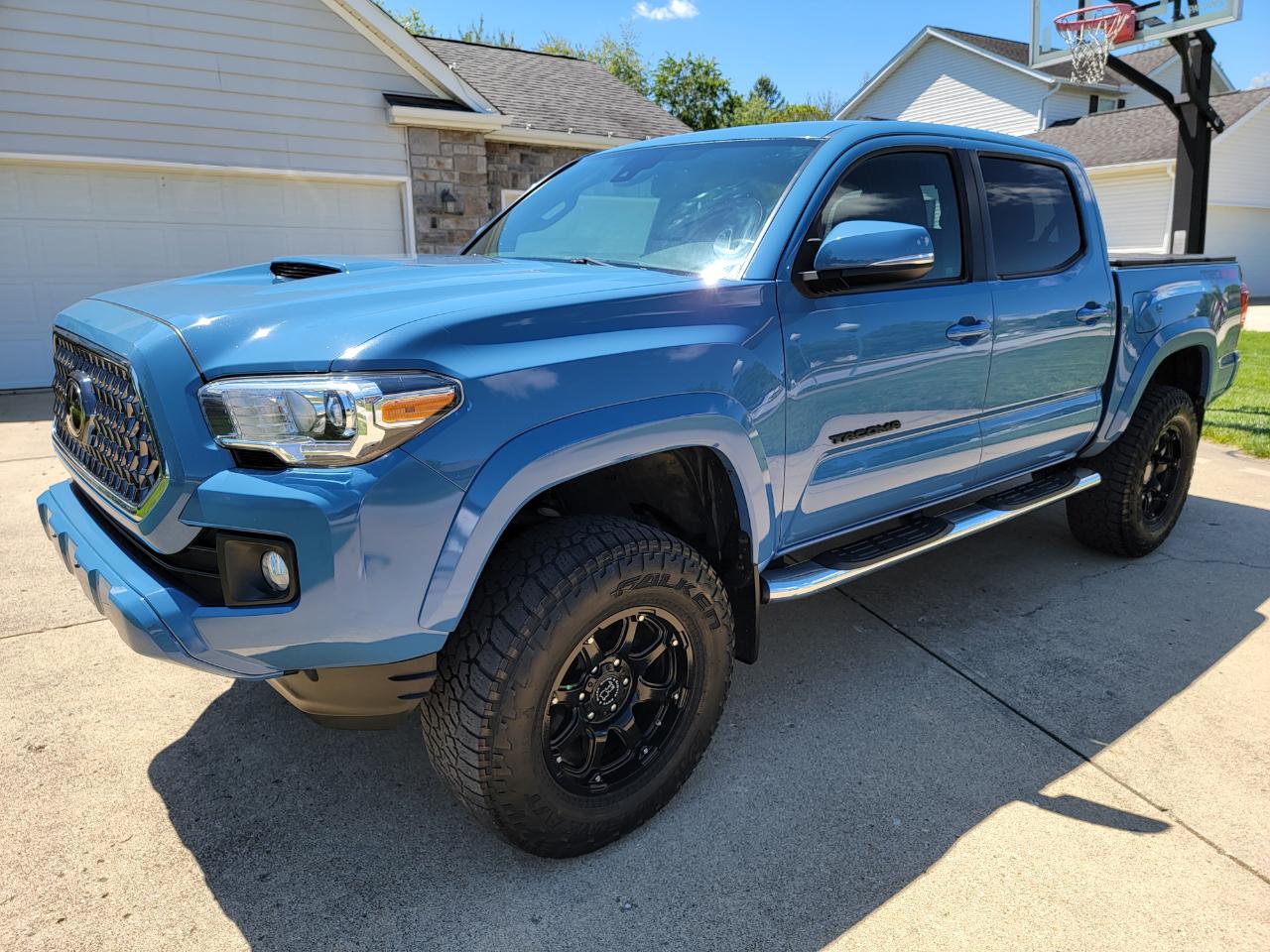 Toyota Tacoma 4WD TRD Sport Double Cab 5' Bed V6 AT (Natl) 2019