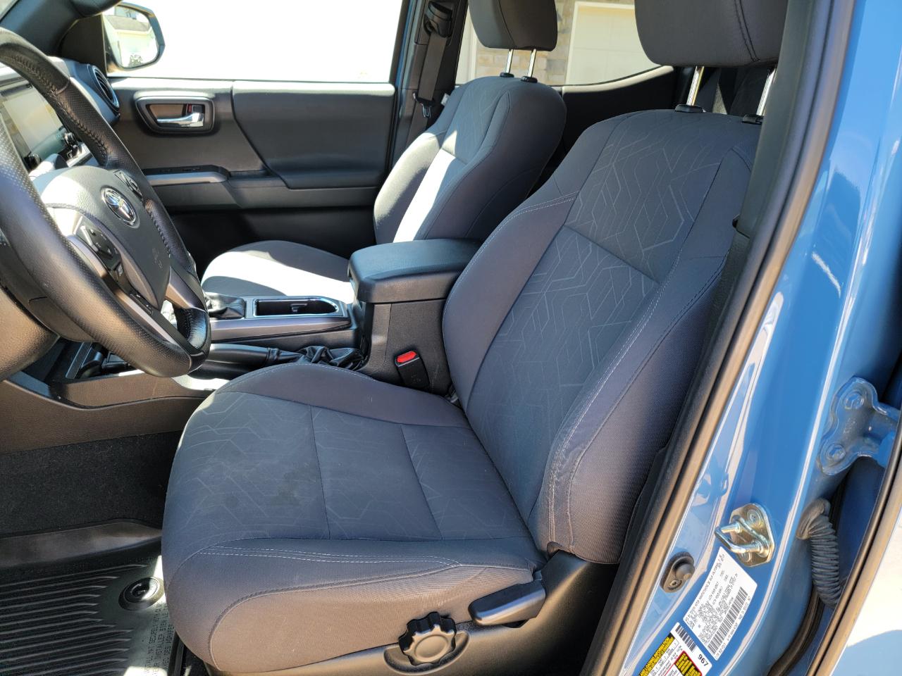 Toyota Tacoma 4WD TRD Sport Double Cab 5' Bed V6 AT (Natl) 2019