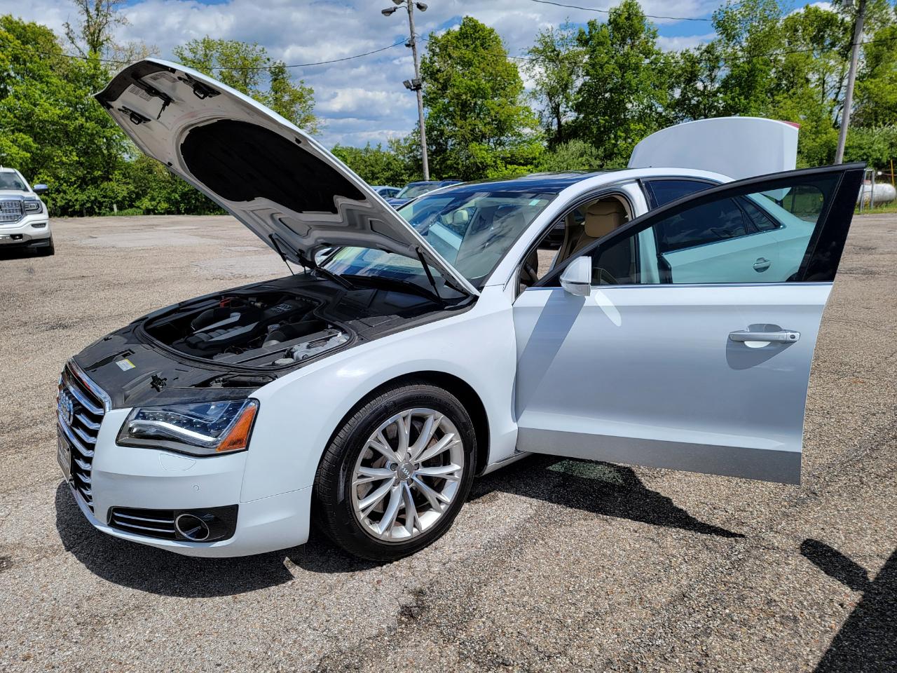 Audi A8 L 4dr Sdn 2012