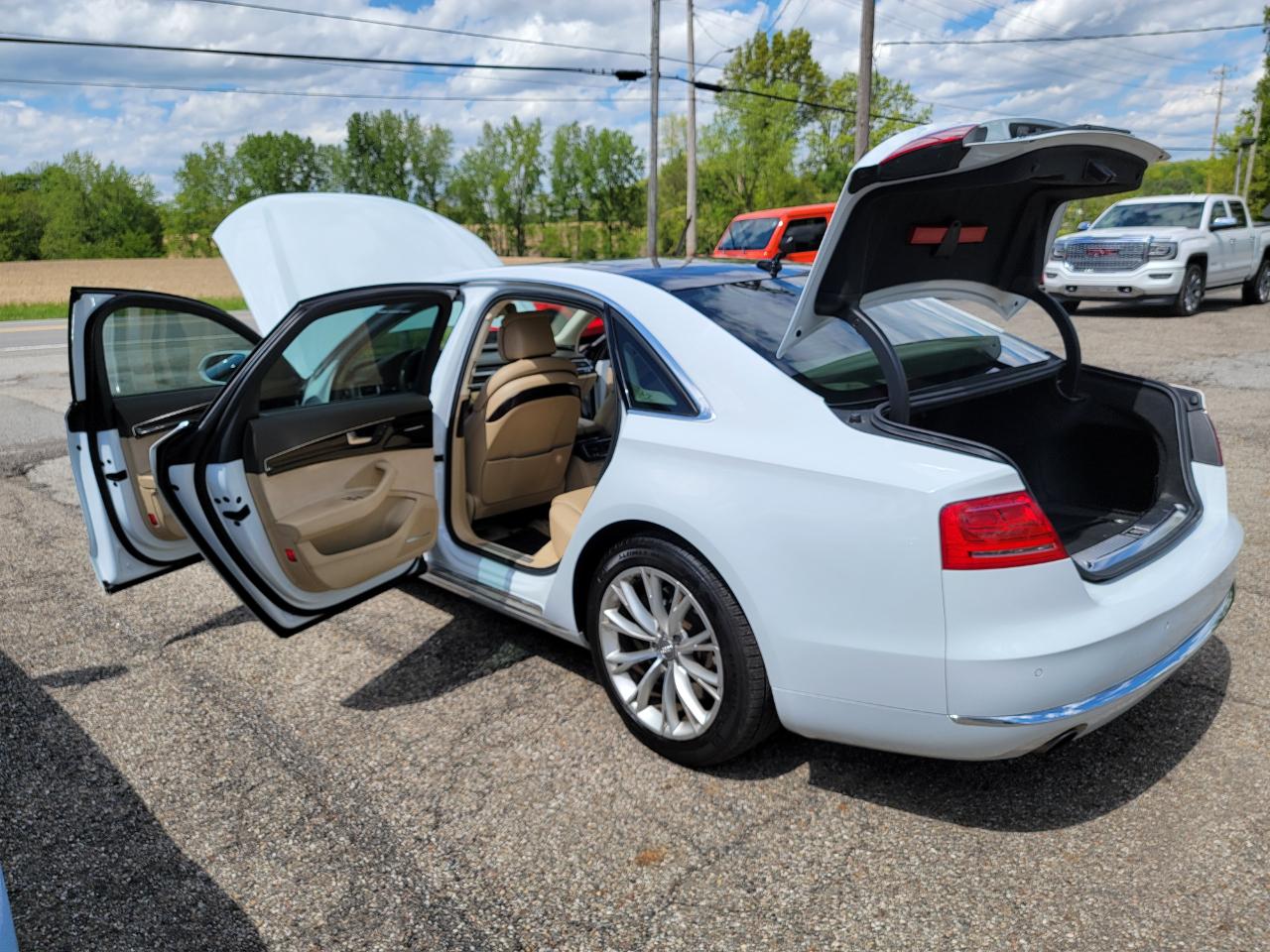 Audi A8 L 4dr Sdn 2012