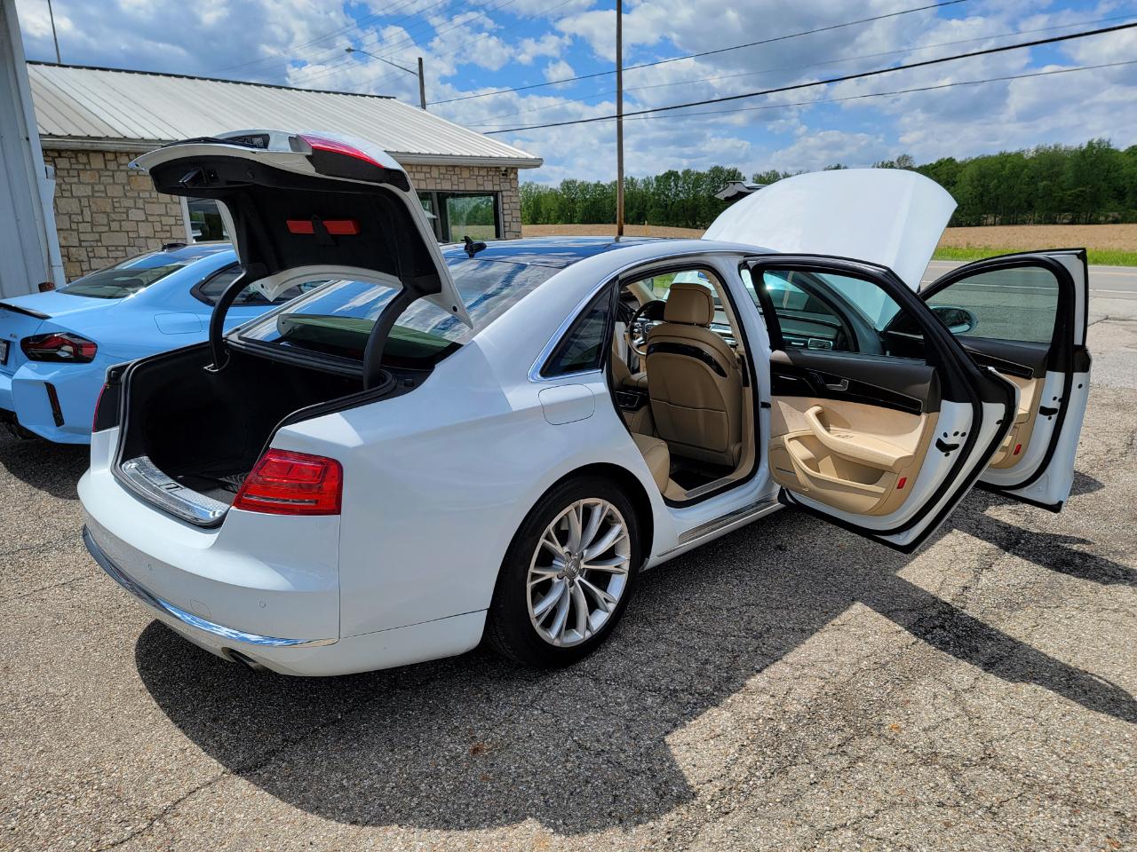Audi A8 L 4dr Sdn 2012