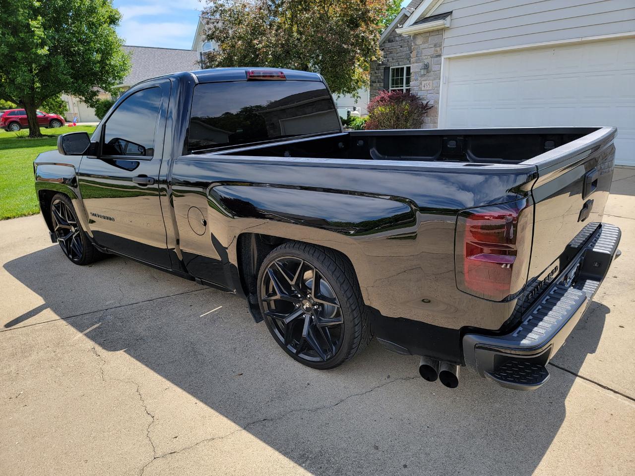 Chevrolet Silverado 1500 2WD Reg Cab 119.0" LS 2018