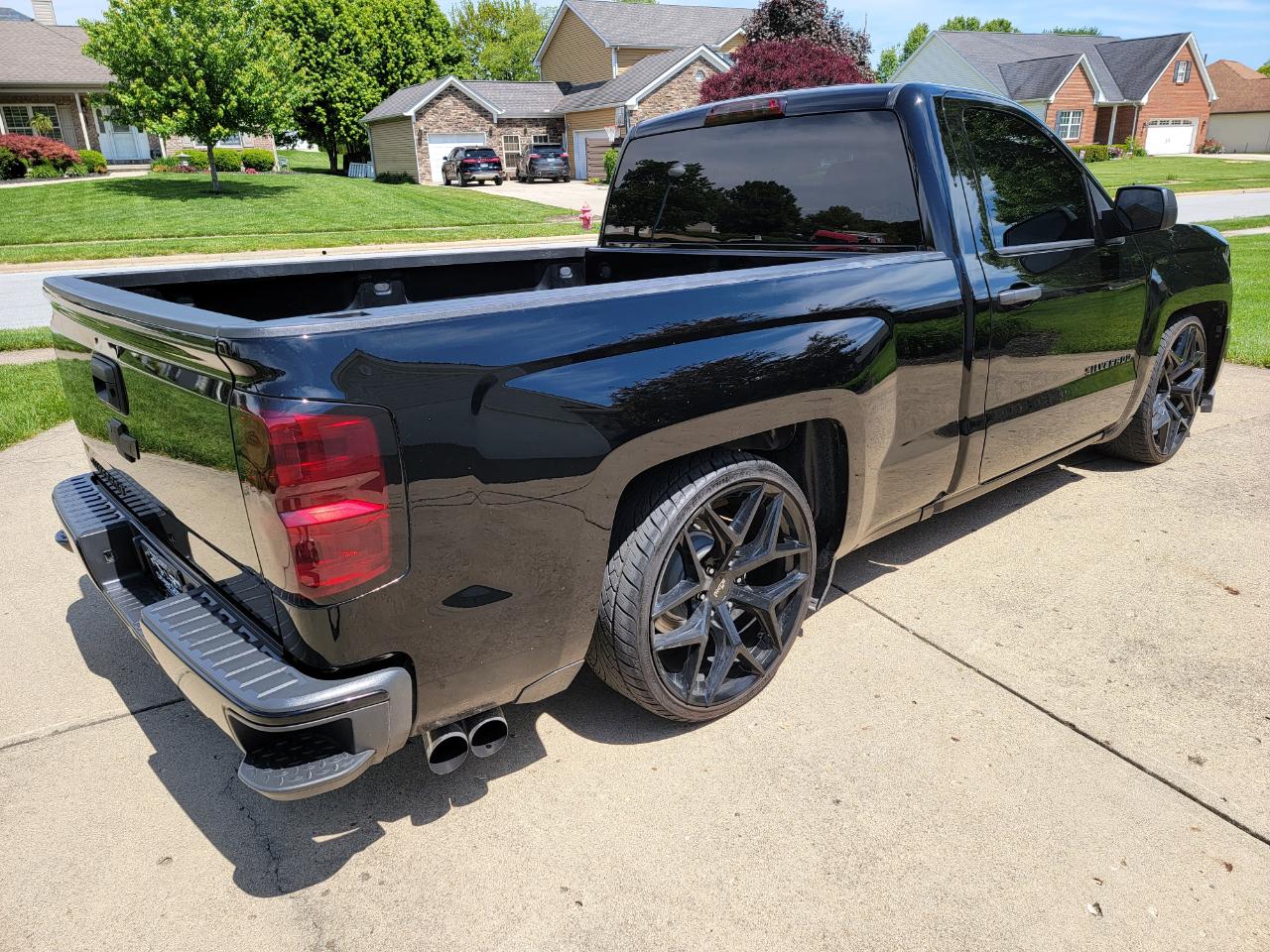 Chevrolet Silverado 1500 2WD Reg Cab 119.0" LS 2018