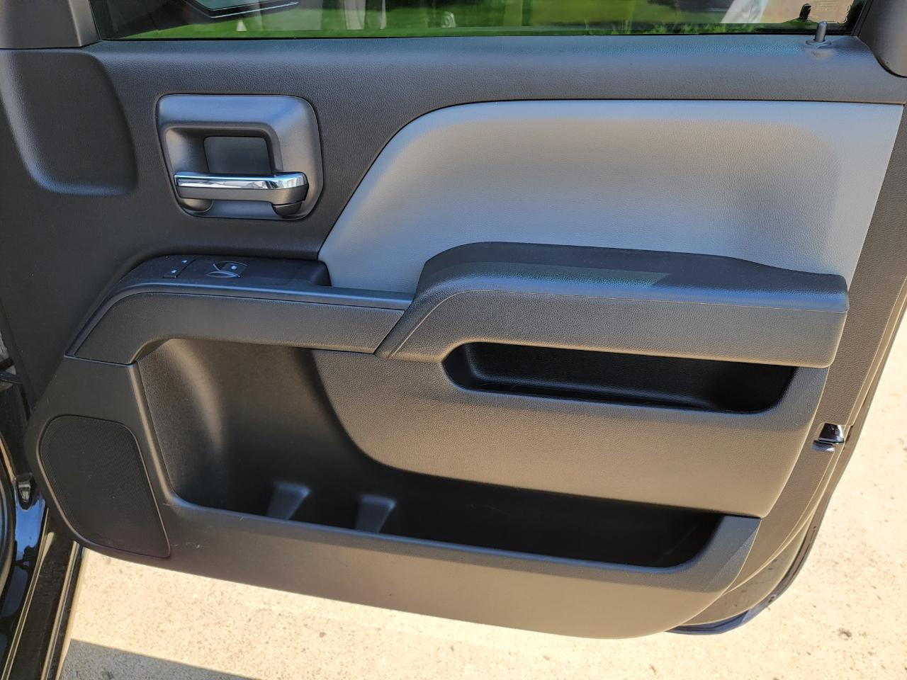 Chevrolet Silverado 1500 2WD Reg Cab 119.0" LS 2018