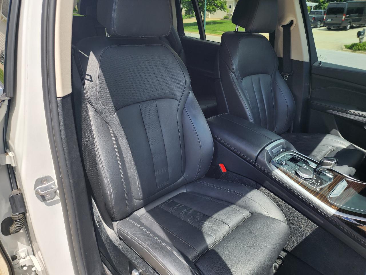 BMW X7 xDrive40i Sports Activity Vehicle 2019