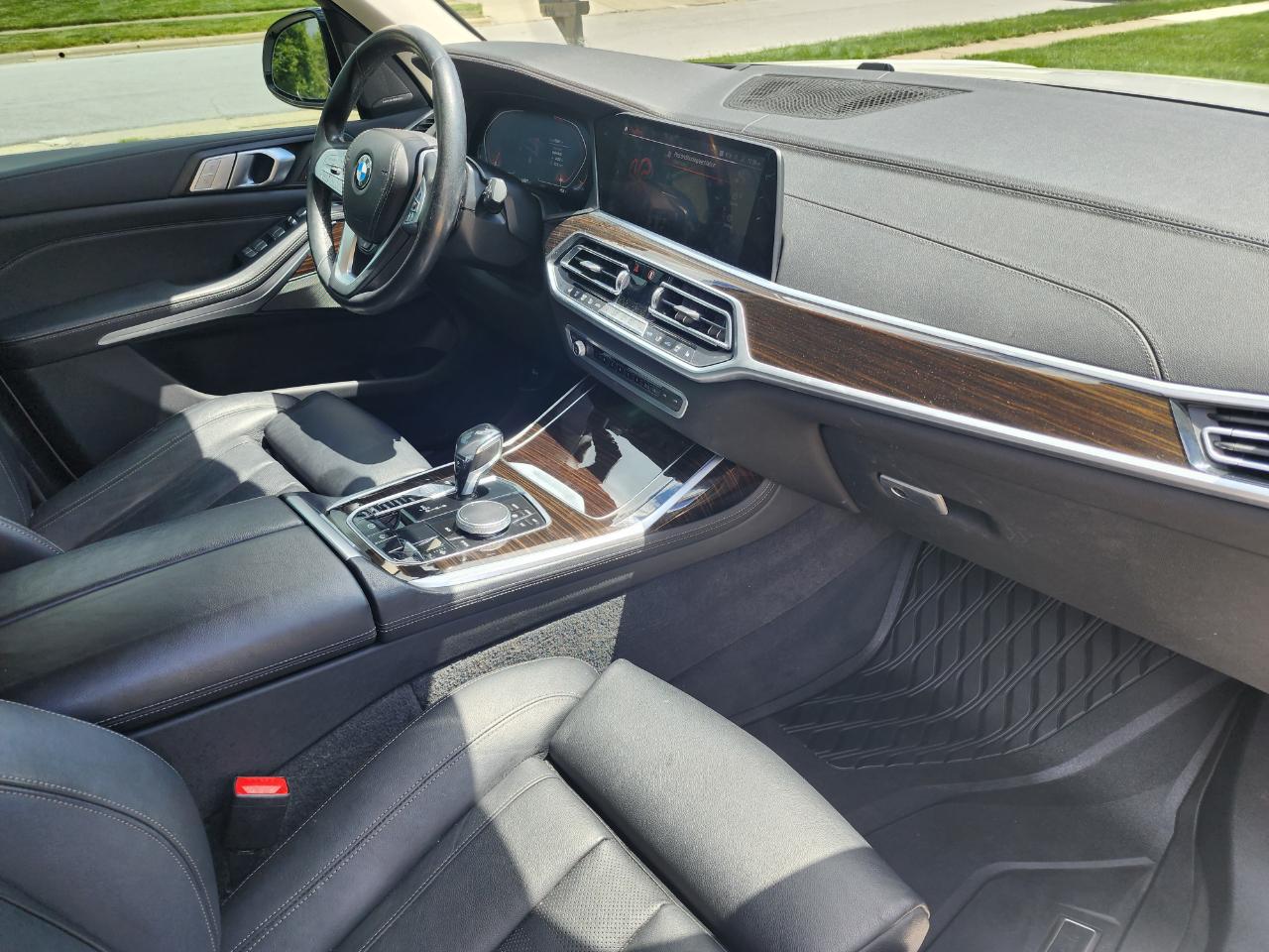 BMW X7 xDrive40i Sports Activity Vehicle 2019