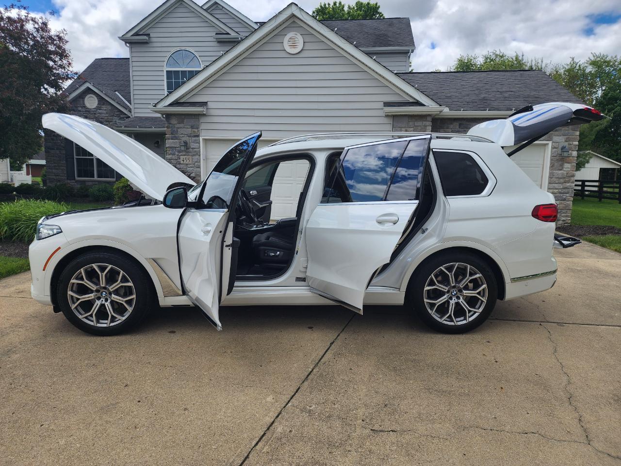 BMW X7 xDrive40i Sports Activity Vehicle 2019