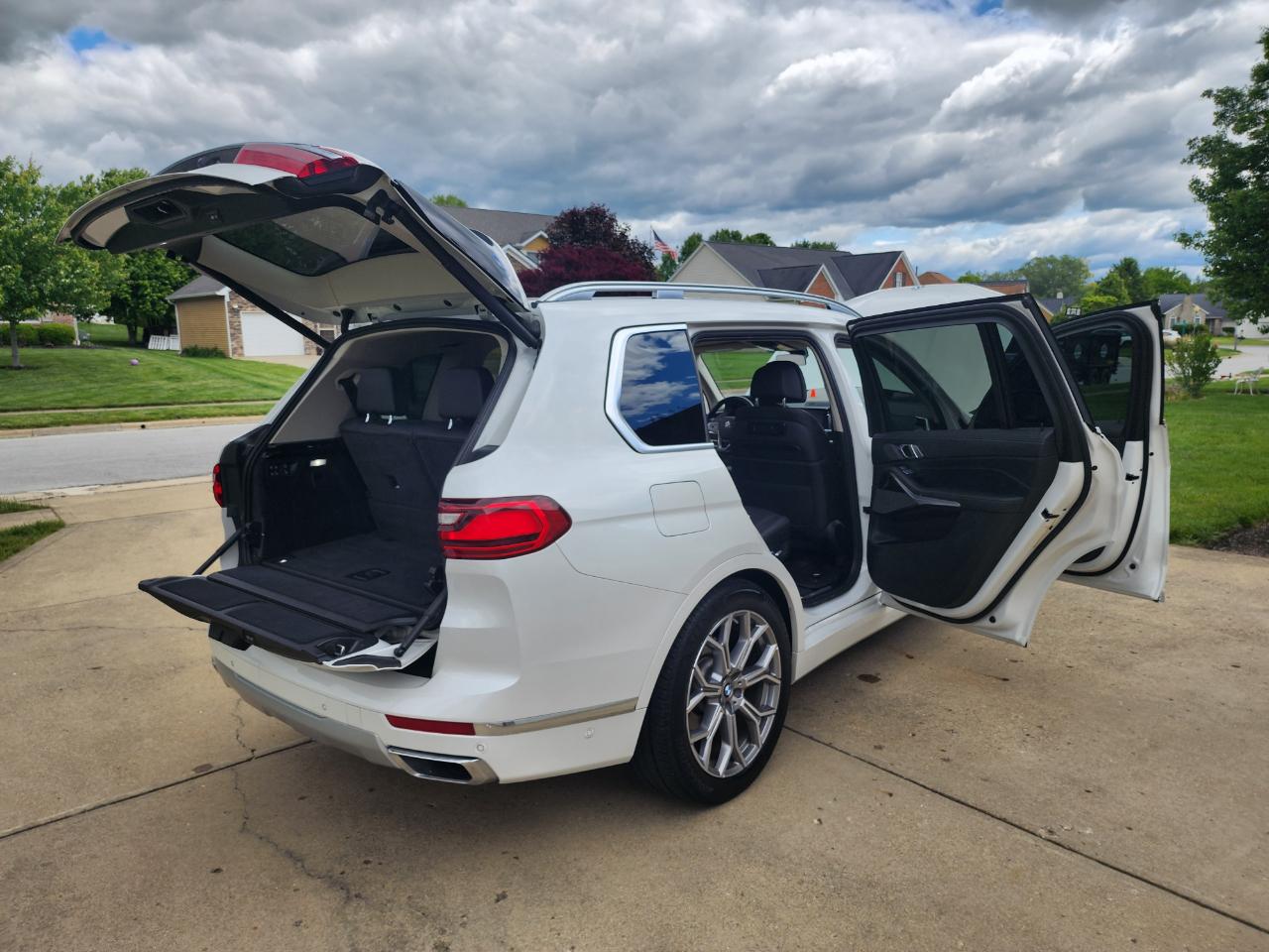 BMW X7 xDrive40i Sports Activity Vehicle 2019
