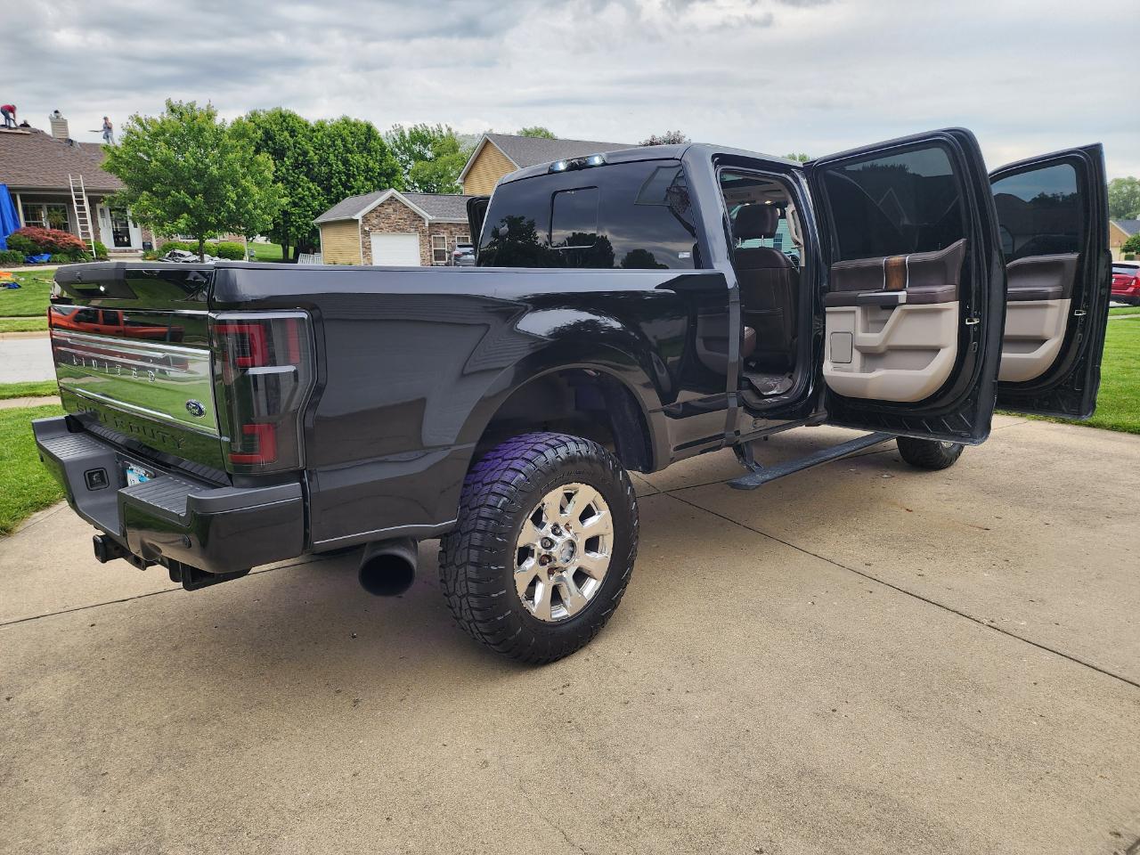 Ford Super Duty F-250 SRW Limited 4WD Crew Cab 6.75' Box 2018