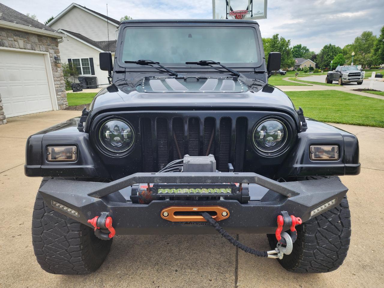 Jeep Wrangler 2dr Sahara 2001