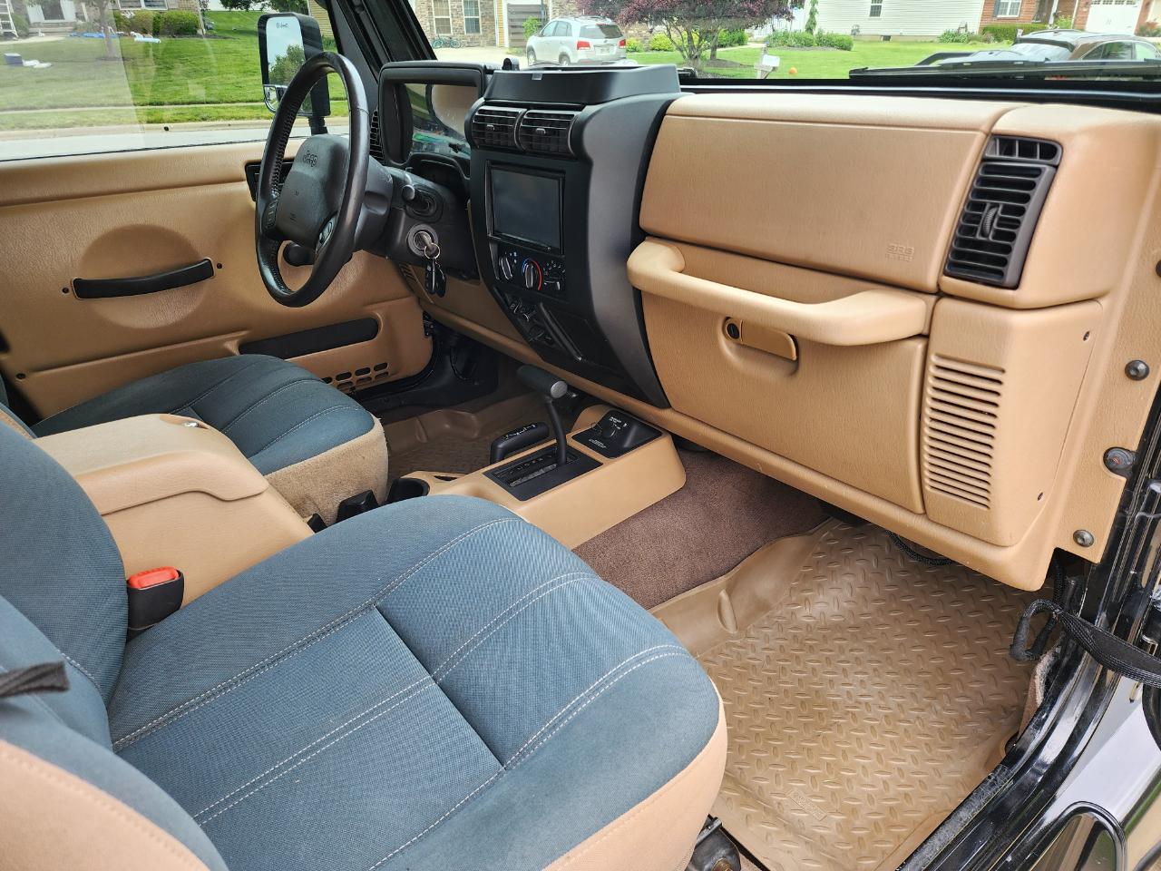 Jeep Wrangler 2dr Sahara 2001