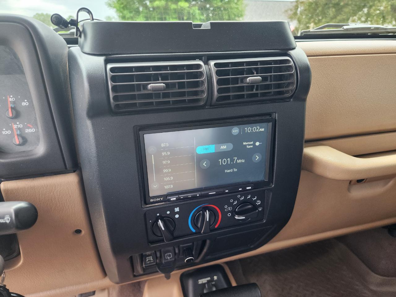 Jeep Wrangler 2dr Sahara 2001