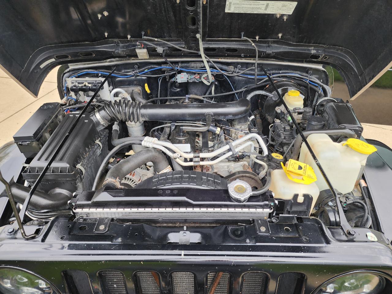 Jeep Wrangler 2dr Sahara 2001