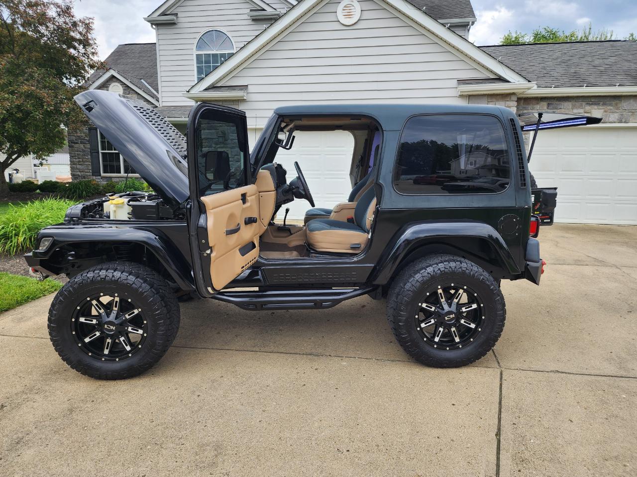 Jeep Wrangler 2dr Sahara 2001