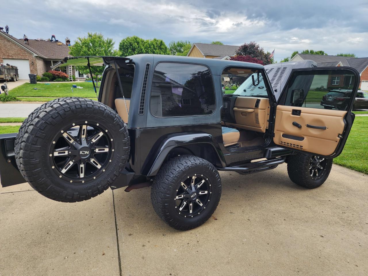 Jeep Wrangler 2dr Sahara 2001