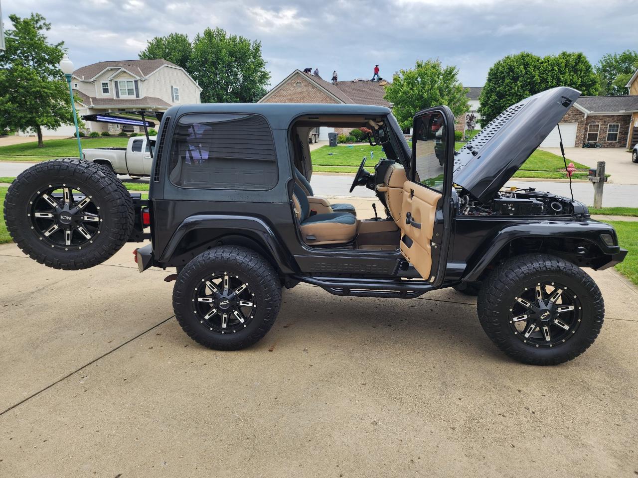 Jeep Wrangler 2dr Sahara 2001
