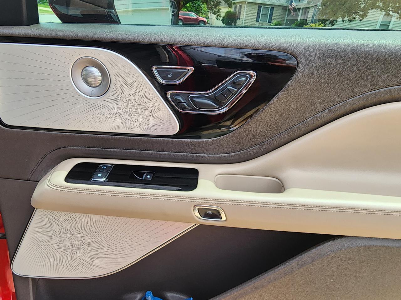 Lincoln Aviator Reserve AWD 2020