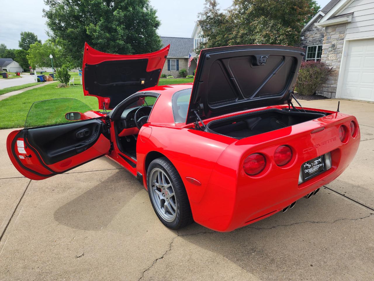 Chevrolet Corvette 2dr Z06 Hardtop 2001