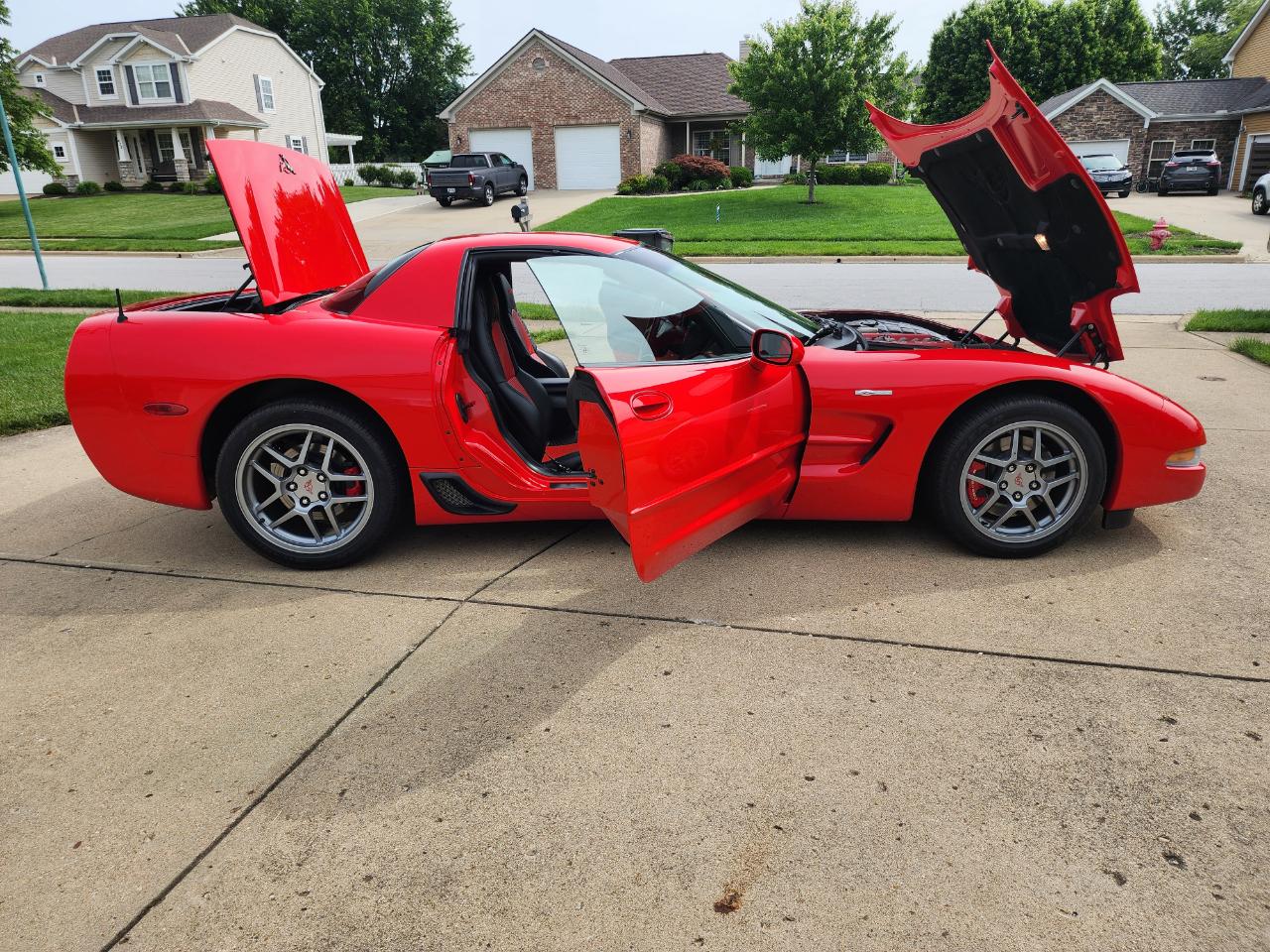 Chevrolet Corvette 2dr Z06 Hardtop 2001