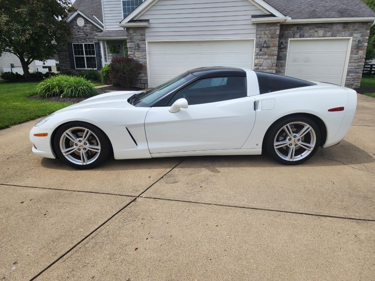 Chevrolet Corvette 2dr Cpe w/2LT 2009