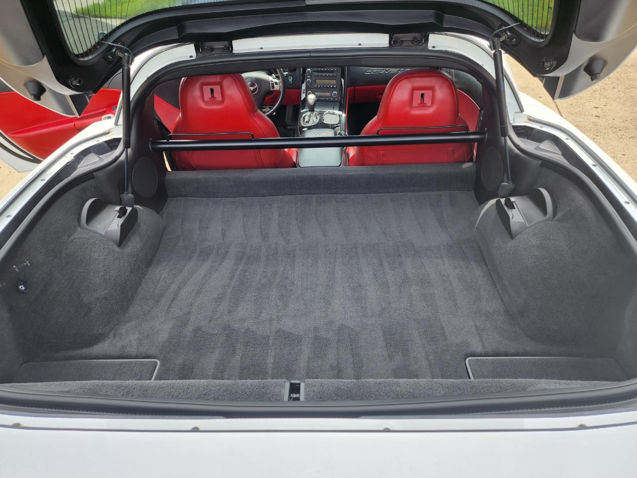 Chevrolet Corvette 2dr Cpe w/2LT 2009