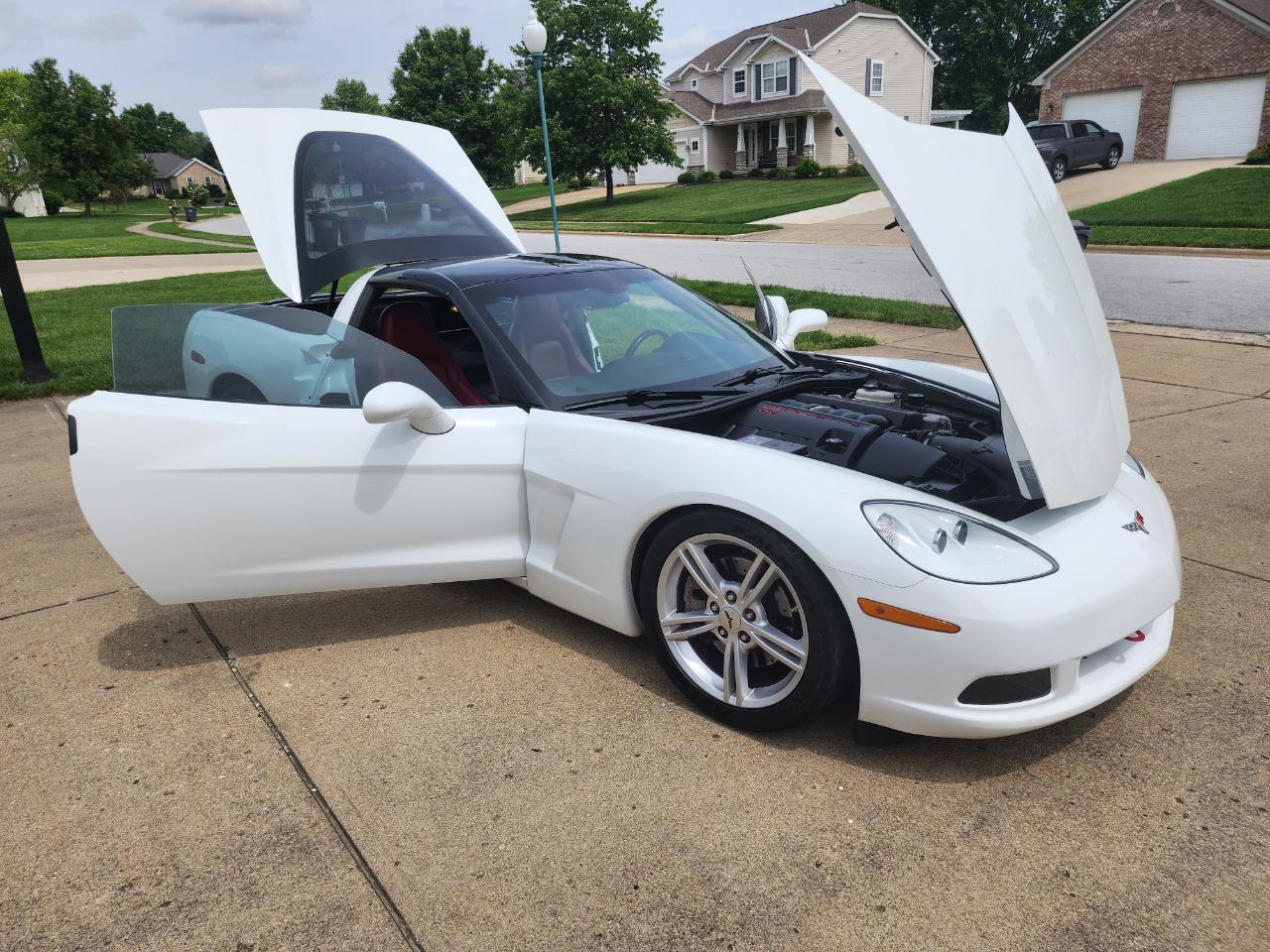 Chevrolet Corvette 2dr Cpe w/2LT 2009