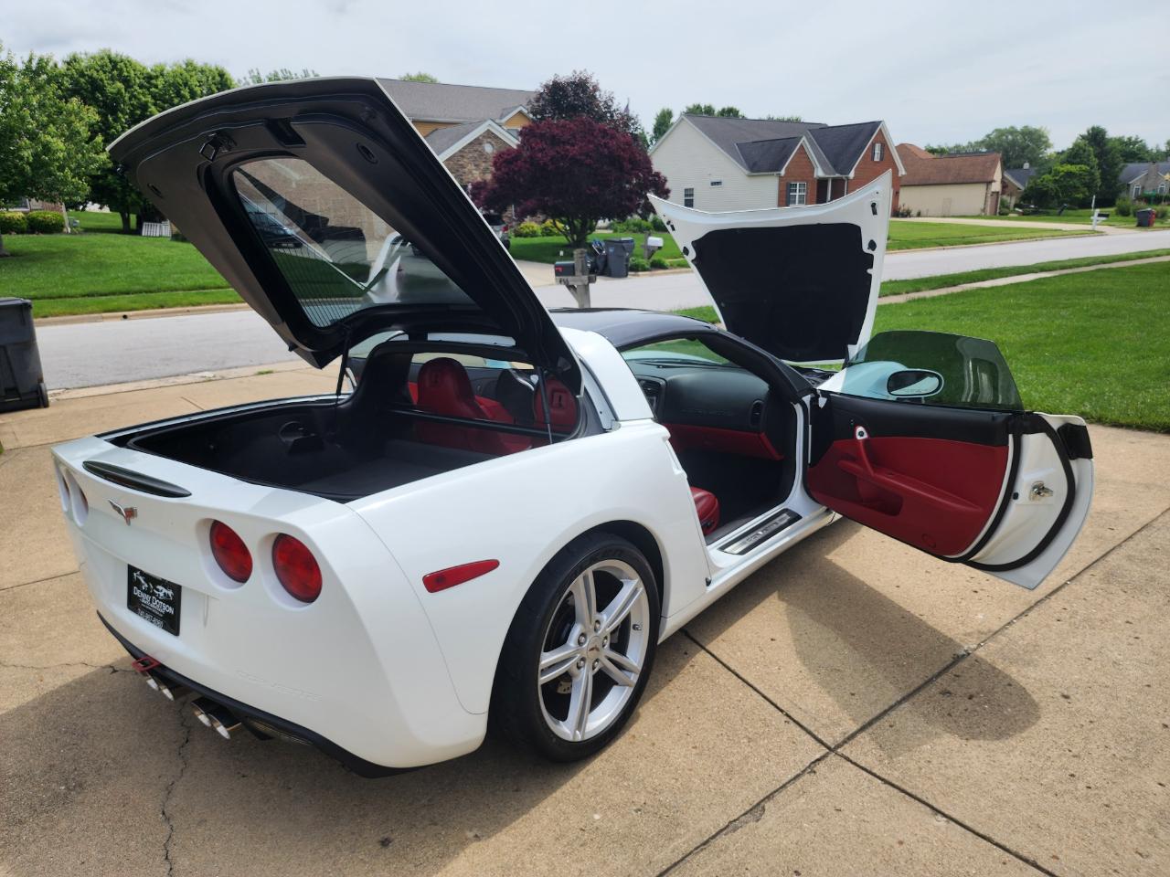 Chevrolet Corvette 2dr Cpe w/2LT 2009