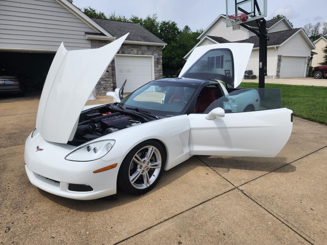 Chevrolet Corvette 2dr Cpe w/2LT 2009